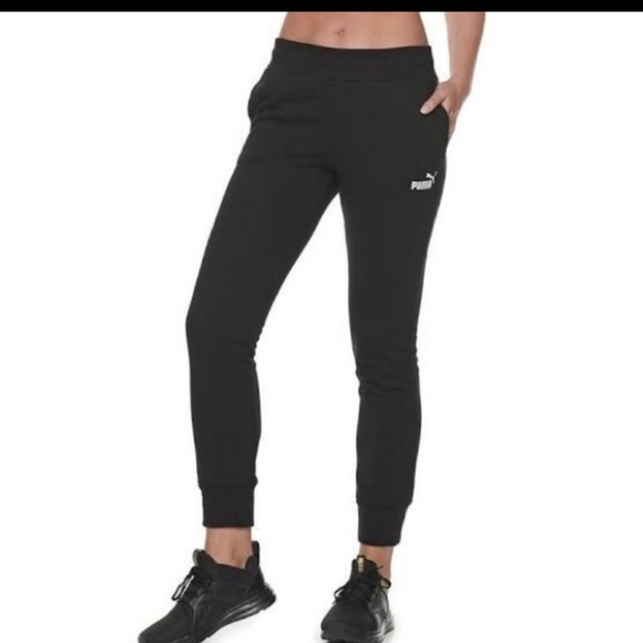 Puma Pants - Super soft Puma Joggers Sweat pants Black M